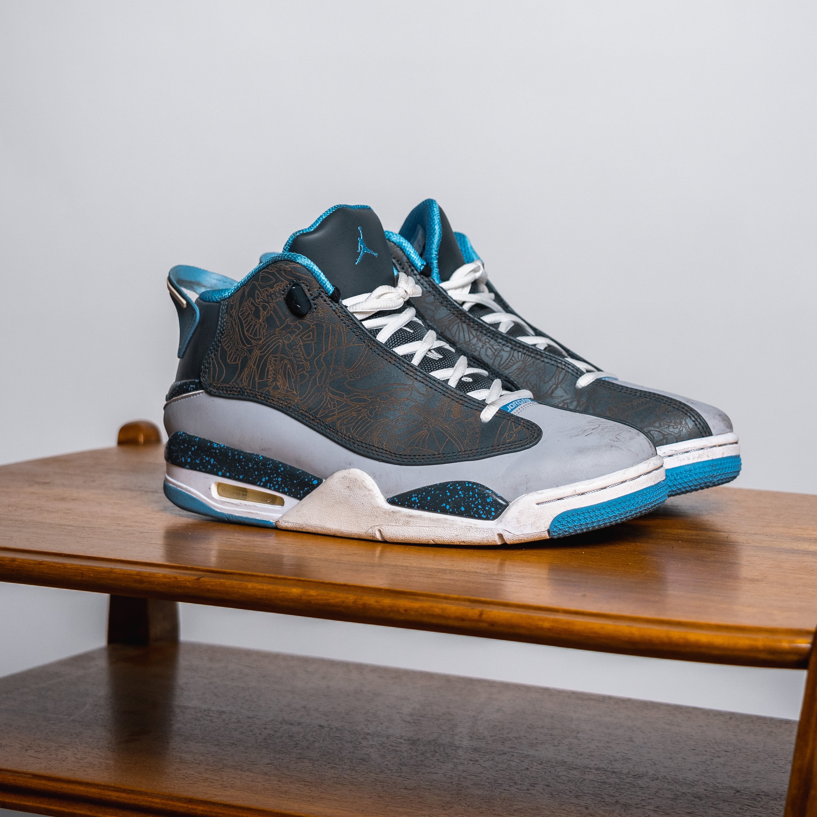 Jordan dub zero wolf on sale grey